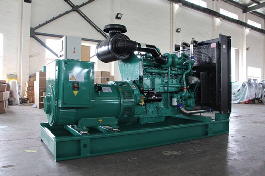 商城320kw康明斯柴油发电车出租组图片 商城320kw康明斯柴油发电车出租组图片